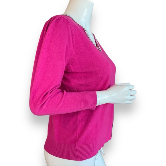 LIV MILANO HOT PINK LONG SLEEVE SWEATER WITH RHINESTONE ACCENTS. WOMEN SZ MEDIUM - Picture 3 of 7